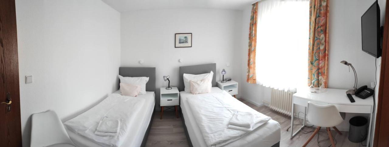 Hotel Schiff Rastatt Oda fotoğraf