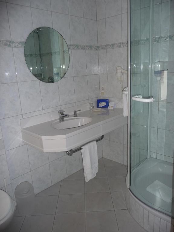Hotel Schiff Rastatt Oda fotoğraf